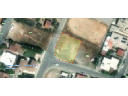 Residential Corner plot of 549 sq.m for sale in Pera Chorio near Thimonia Bakery