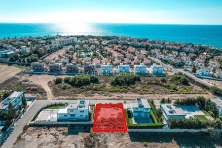 Building Plot for Sale in Pervolia, Larnaca