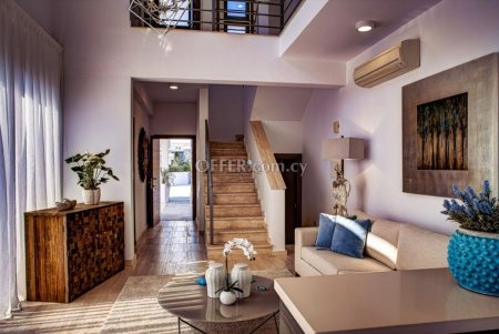 3 Bed Detached Villa for Sale in Mazotos, Larnaca - 7