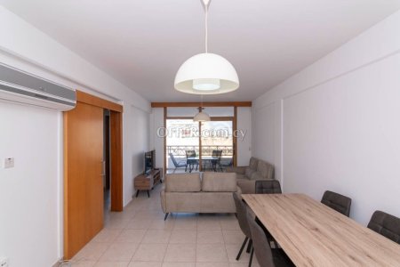2 bedroom apartment furnished