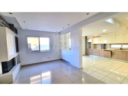Three bedroom detached house for sale Columbia Linopetra - 1
