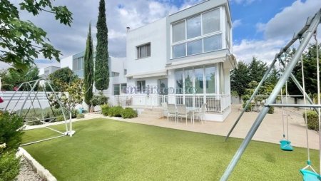 3 + 1 Bedroom Detached House For Sale Limassol