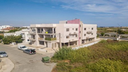 Καινούργιο Πωλείται €700,000 Διαμέρισμα Λειβάδια, Λιβάδια Λάρνακα - 1