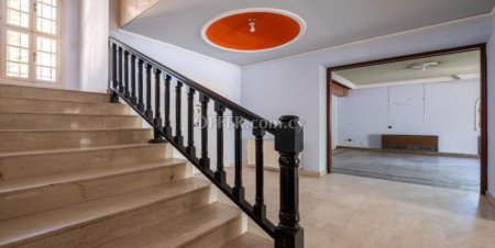 New For Sale €1,100,000 Villa 4 bedrooms, Detached Latsia (Lakkia) Nicosia - 1
