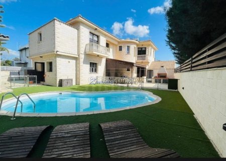 Five bedroom Villa in Aradippou, Larnaca - 11