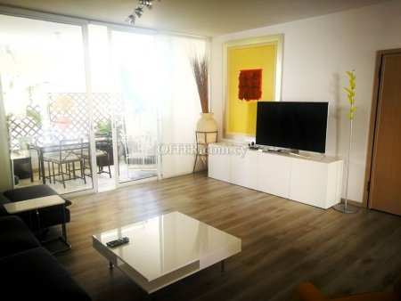SEAFRONT 3 BEDROOM APARTMENT IN AG. TYCHONAS - 10