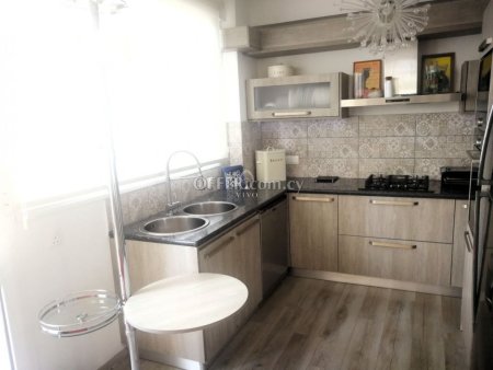 SEAFRONT 3 BEDROOM APARTMENT IN AG. TYCHONAS - 8