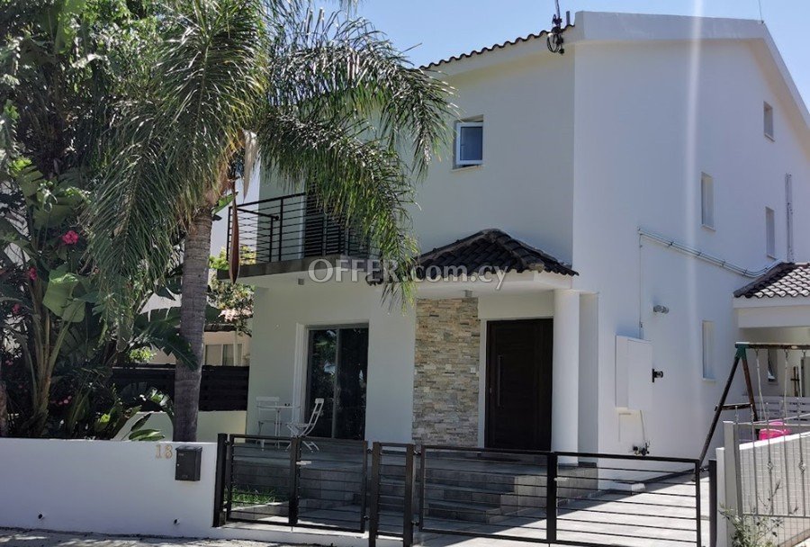 For Sale, Four-Bedroom Detached House in Kallithea - 1