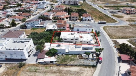 New For Sale €295,000 House 4 bedrooms, Detached Leivadia, Livadia Larnaca - 2
