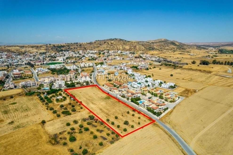Field for Sale in Oroklini, Larnaca - 2