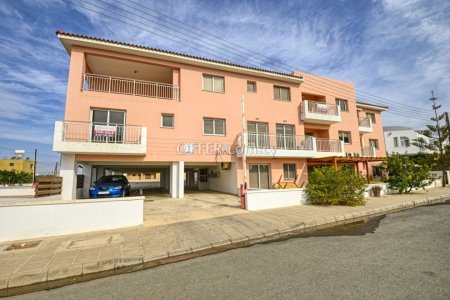 2 Bed Apartment for Sale in Paralimni, Ammochostos - 2