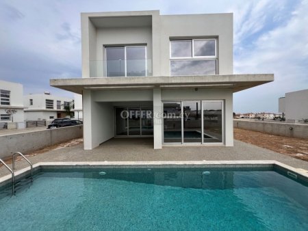 Amazing Villa in Malama Beach