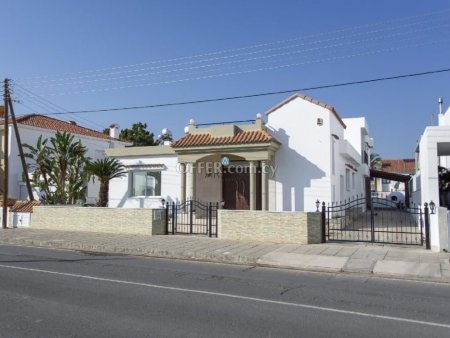 4 Bed House for Sale in Aradippou, Larnaca
