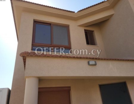 House / Villa - For Rent - Limassol - 3