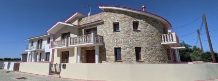 New For Sale €225,000 Maisonette 3 bedrooms, Semi-detached Pervolia, Perivolia Larnaca - 1