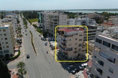 Commercial Builing in Larnaca.