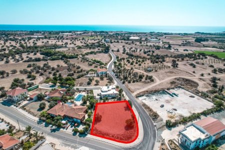 Building Plot for Sale in Mazotos, Larnaca - 1