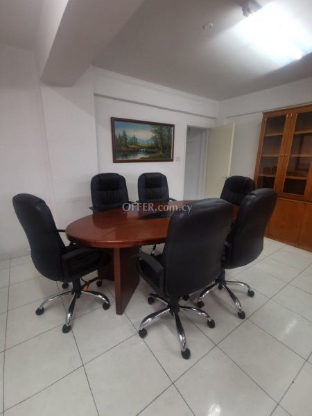 Office in the Center of Larnaca - 10