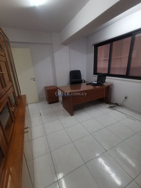 Office in the Center of Larnaca - 8