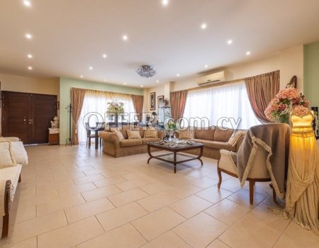 For Sale, Four-Bedroom Detached House in Ilioupolis