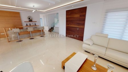 LUXARIOUS 4 bedroom villa for sale - 5