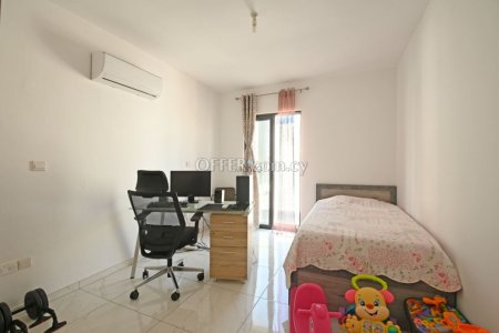 3 Bed Apartment for Sale in Paralimni, Ammochostos - 5