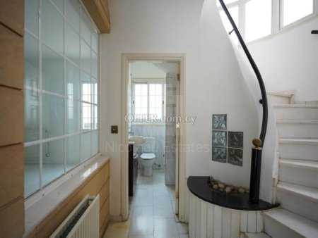 Three Bedroom House with Attic and Private Swimming Pool for Sale in Kaimakli Nicosia - 3