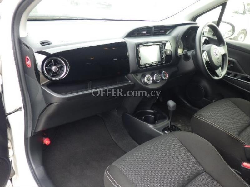 2019 Toyota Vitz 1.0L Petrol Automatic Hatchback - 4
