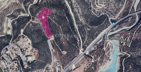 Share Field in Alassa Limassol - 1