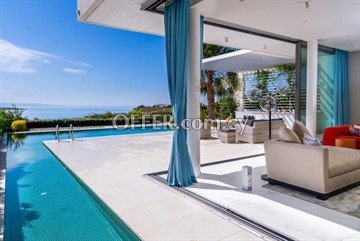 Sea View 5 Bedroom Luxury Villa  In Pegeia, Pafos