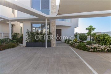 Sea View 4 Bedroom Luxury Villa  In Pegeia, Pafos - 8