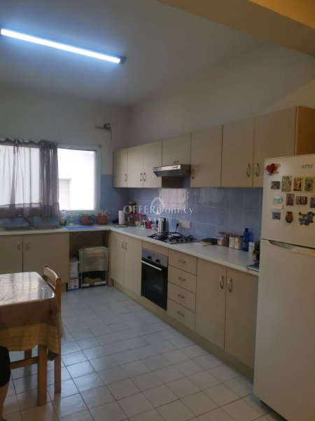 RESALE 3 BEDROOM APARTMENT IN GRIVA DIGENI STREET! - 9