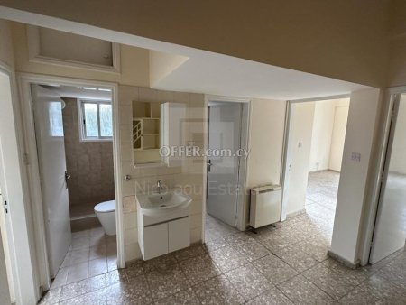 Top Whole Floor Apartment Office for Rent in Palouriotissa Nicosia - 7