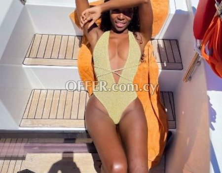 Tracy (photo 1)
