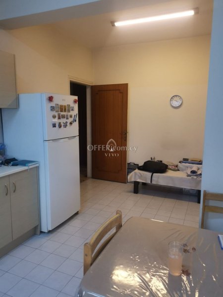 RESALE 3 BEDROOM APARTMENT IN GRIVA DIGENI STREET! - 6