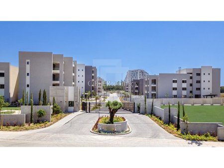 New Luxury two bedroom ground floor apartment with private garden next to the New Casino in Limassol - 5