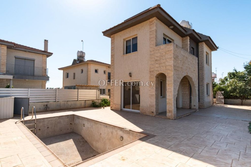 Two storey detached house in Liopetri Famagusta - 7