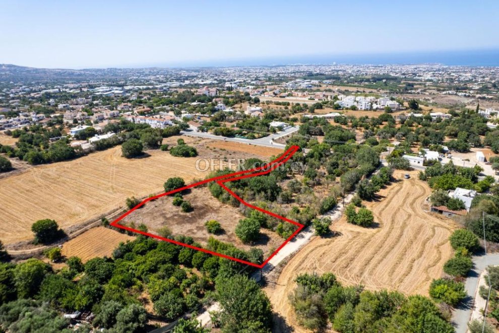 Residential field in Tremithousa Paphos - 2