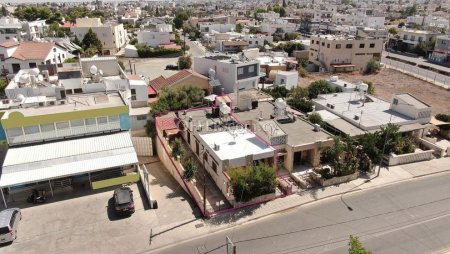 Three bedroom house in Agia Paraskevi Lakatamia Nicosia - 1
