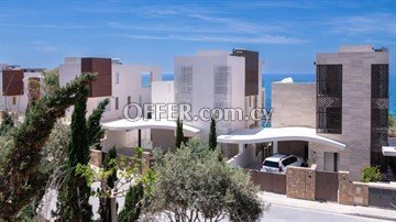 Seaview 5 Bedroom Villa  In Chloraka, Pafos