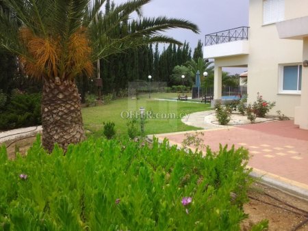 Four Bedroom Villa with private Swimming Pool for Rent in GSP Area Strovolos