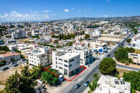 Three storey Mixed Building in Agios Theodoros Pafos - 6