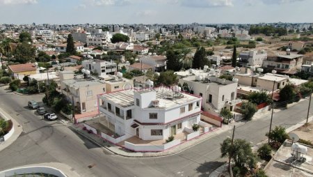 Two storey mixed use building in Ayios Dometios Nicosia - 9
