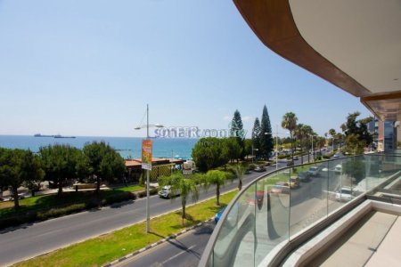 Luxury 207m2 Sea Front Apartment Full Sea Views For Rent Limassol - 10