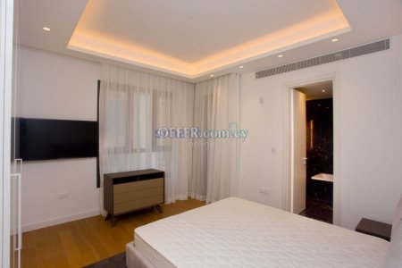 Luxury 207m2 Sea Front Apartment Full Sea Views For Rent Limassol - 8