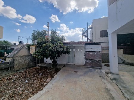 Two storey mixed use building in Ayios Dometios Nicosia - 6