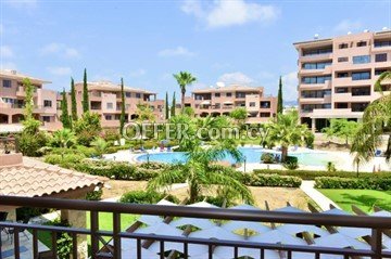 Stunning 2 Bedroom Villa  In Kato Pafos - With Swimming Pool - 4