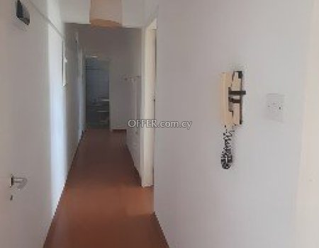 Πωλείται Διαμέρισμα 2ΥΔ Στρόβολος Λευκωσία Κύπρος - 3