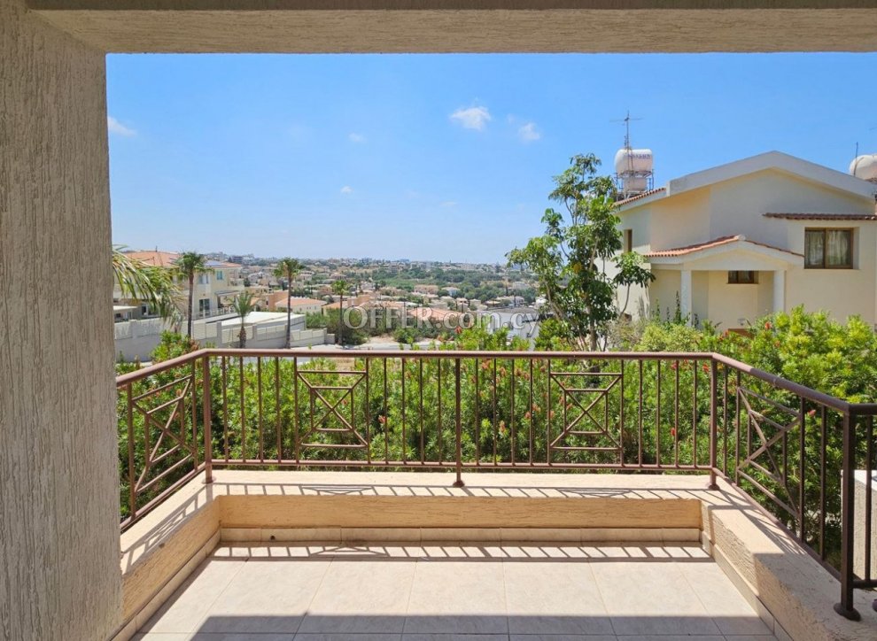 Apartment (Flat) in Chlorakas, Paphos for Sale - 1