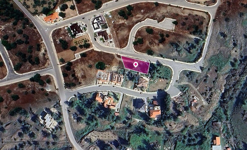 Residential plot in Lythrodontas. - 3